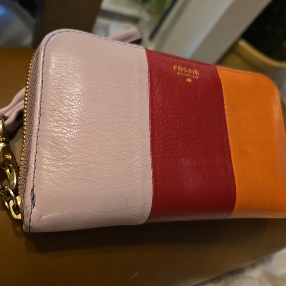 Fossil Zip Clutch Wallet Wristlet Pink Red Orange Soft Pebbled Leather